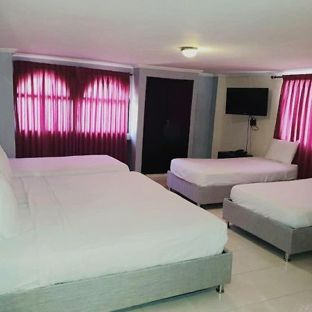 Hotel Puerta De Oro 巴兰基亚 外观 照片