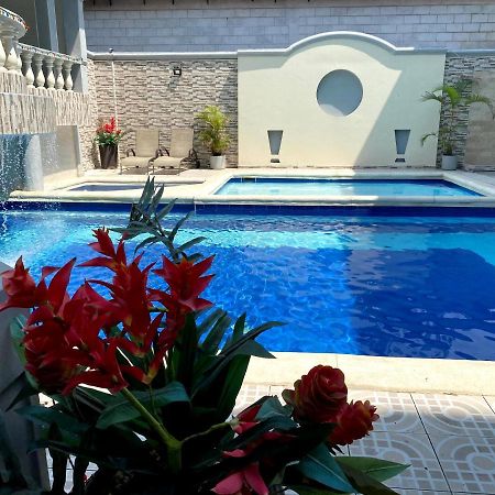 Hotel Puerta De Oro 巴兰基亚 外观 照片